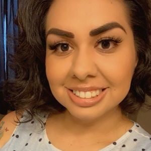 Meet your Posher, Patricia